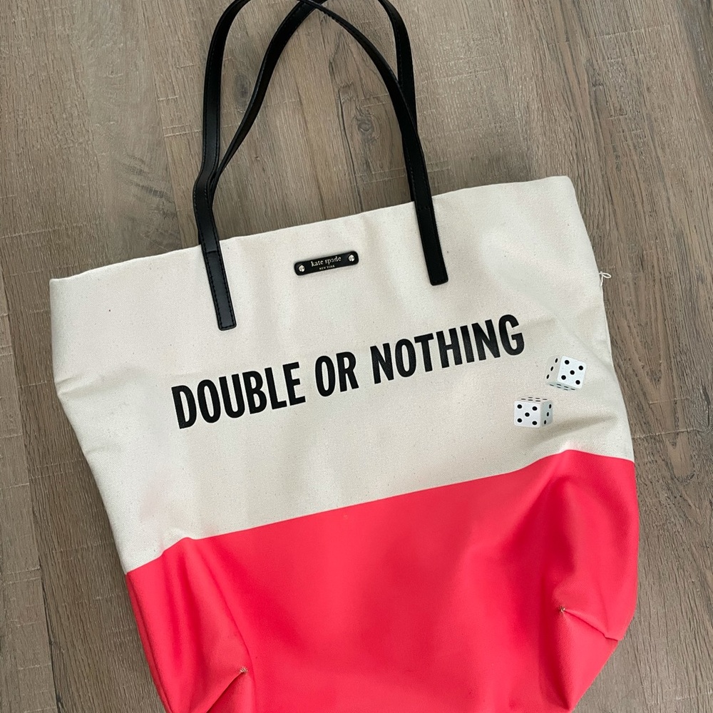 Kate spade tote bag. Gently used.
